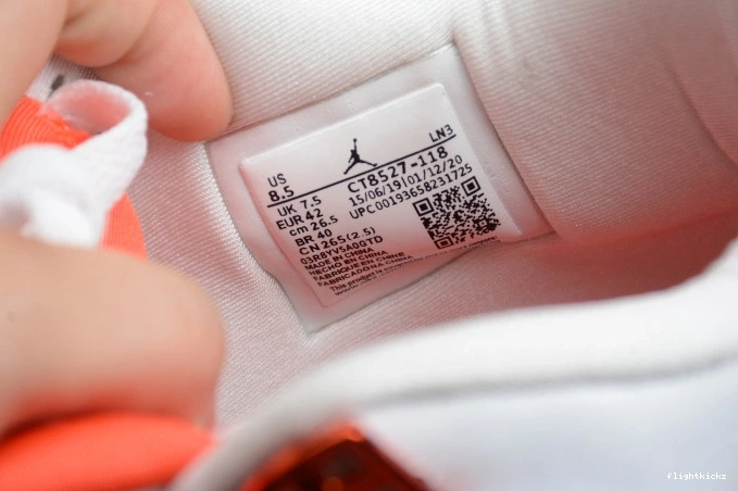 4 Team Jordan Air OrangeCT8527-118 0716